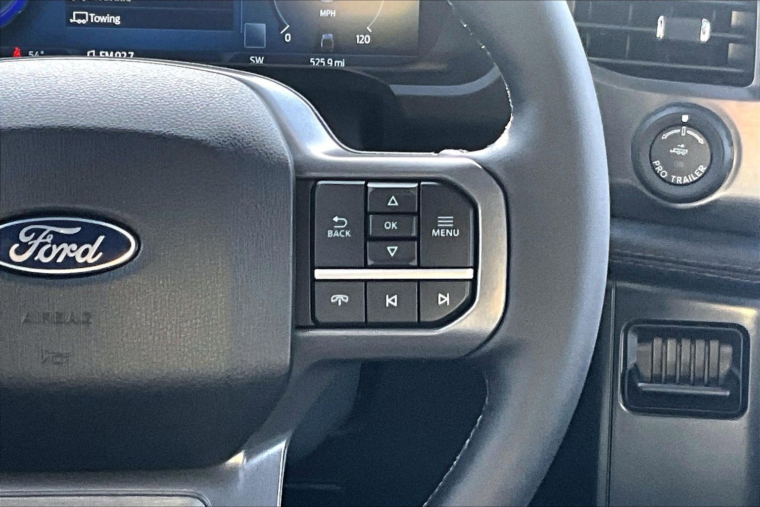 2025 Ford F-150 Lightning LARIAT EXTENDED RANGE LOADED