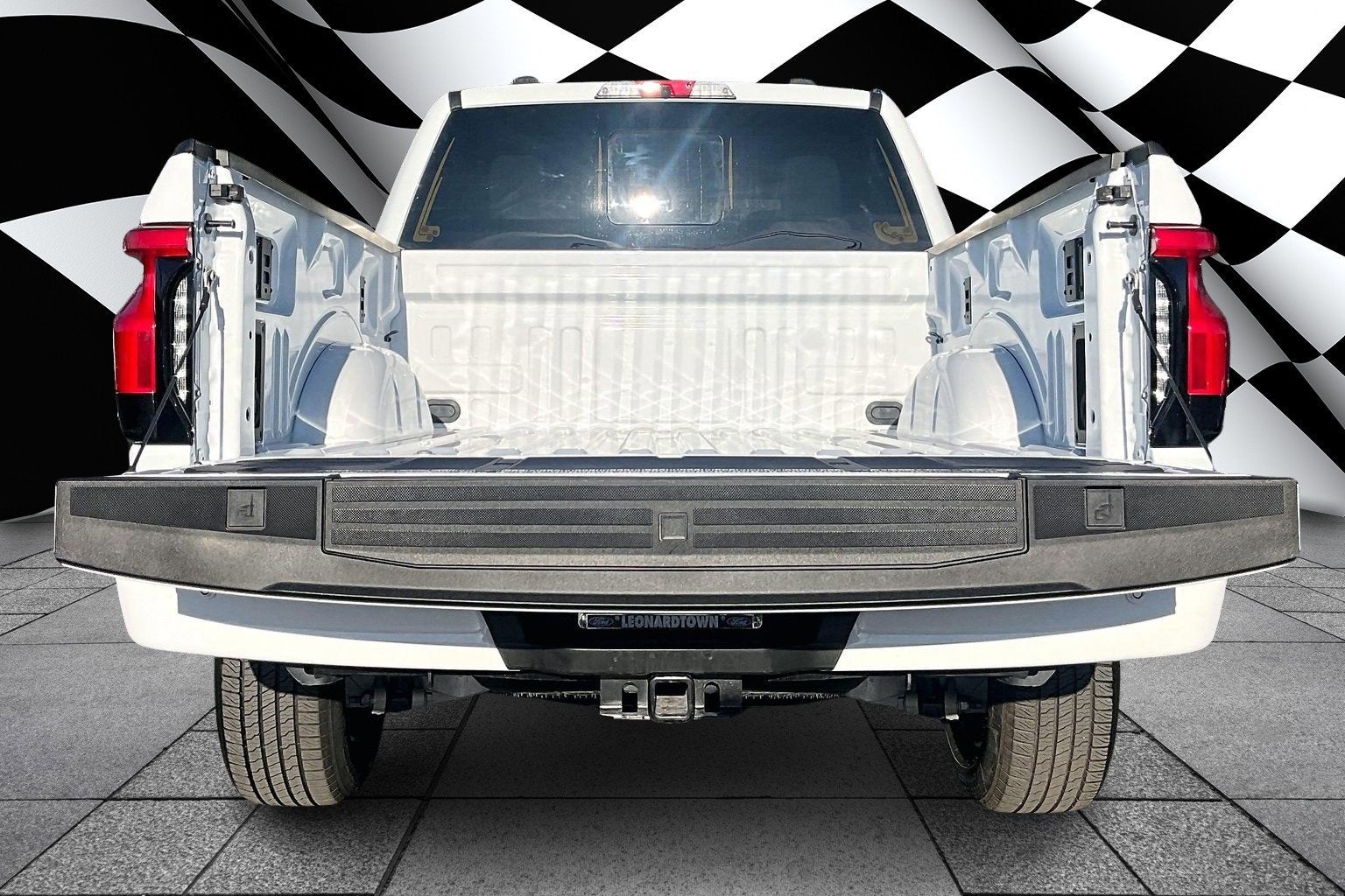 2025 Ford F-150 Lightning LARIAT EXTENDED RANGE LOADED