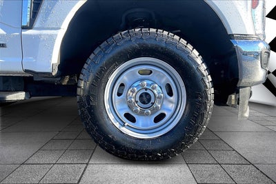 2024 Ford Super Duty F-350 SRW XL