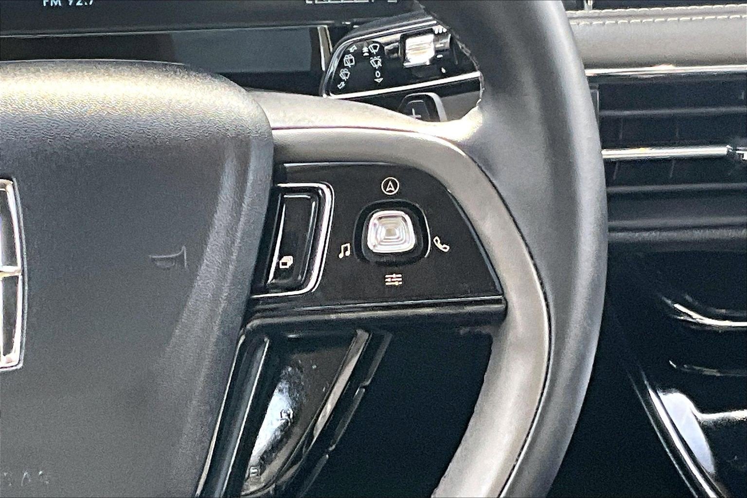 2023 Lincoln Corsair LUXURY PANO ROOF