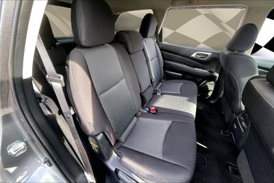 2020 Nissan Pathfinder S