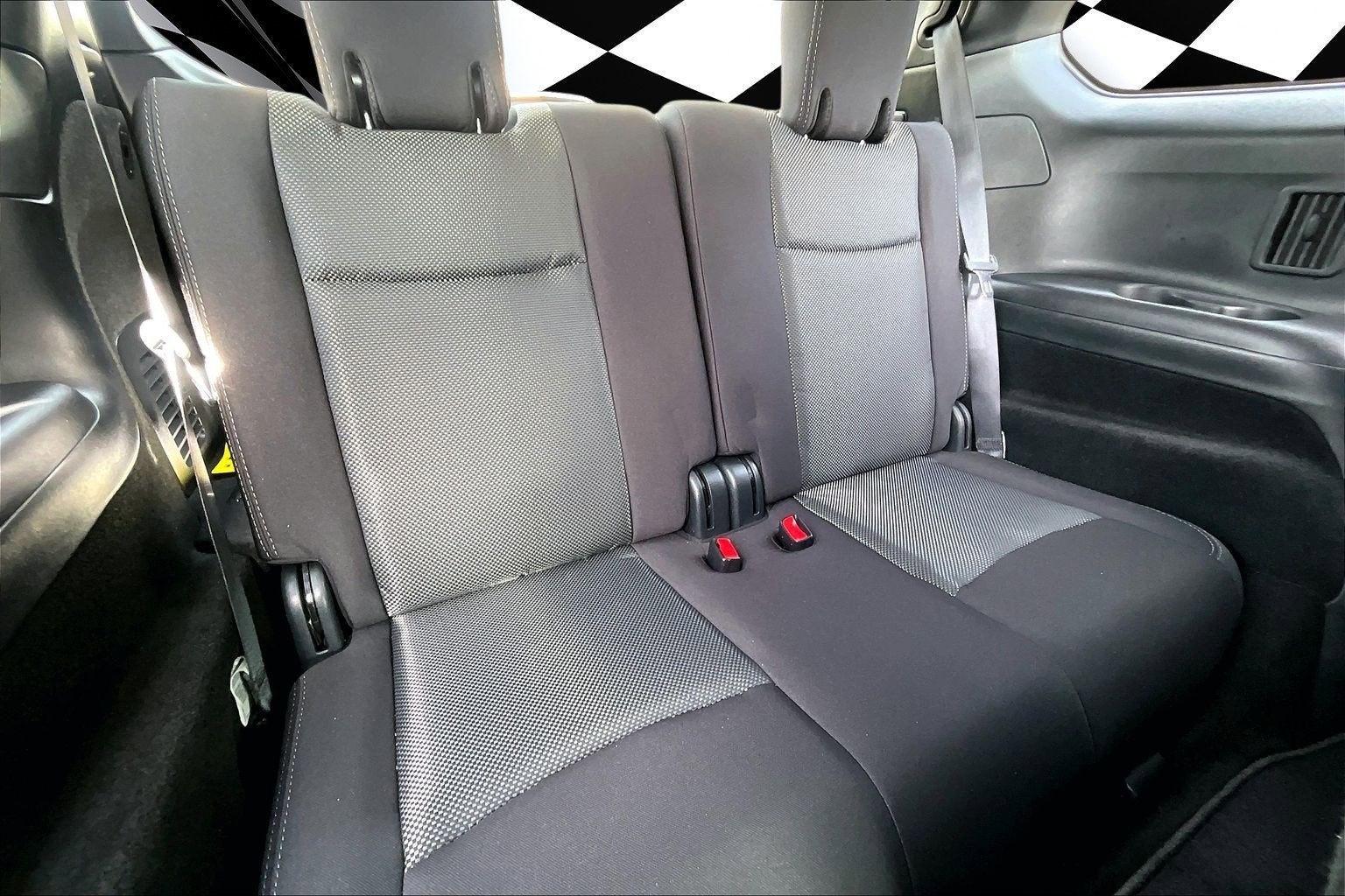 2020 Nissan Pathfinder S