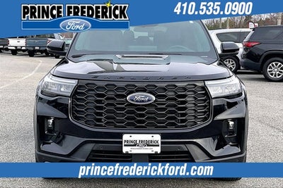 2025 Ford Explorer ST-Line