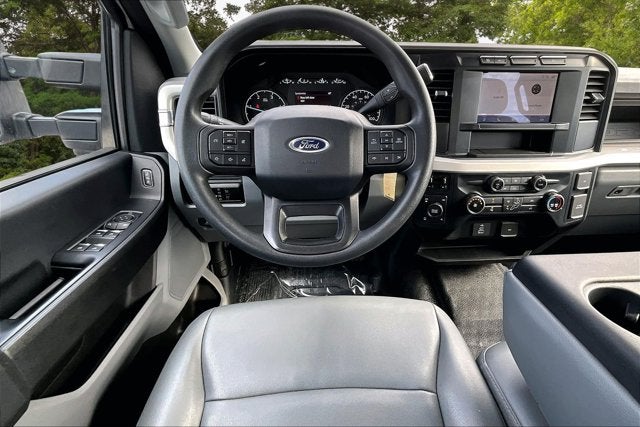 2023 Ford Super Duty F-350 SRW XL