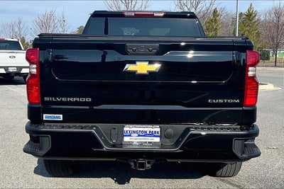 2025 Chevrolet Silverado 1500 Custom