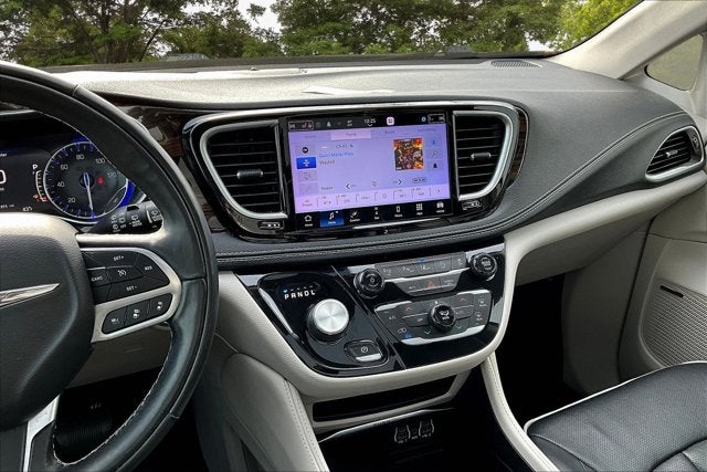 2022 Chrysler Pacifica Limited