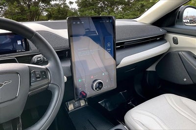 2022 Ford Mustang Mach-E Premium