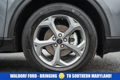 2025 Ford Escape ST-Line Select