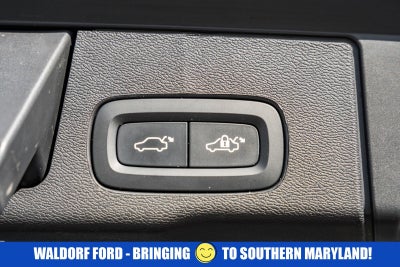 2025 Volvo XC60 Plus