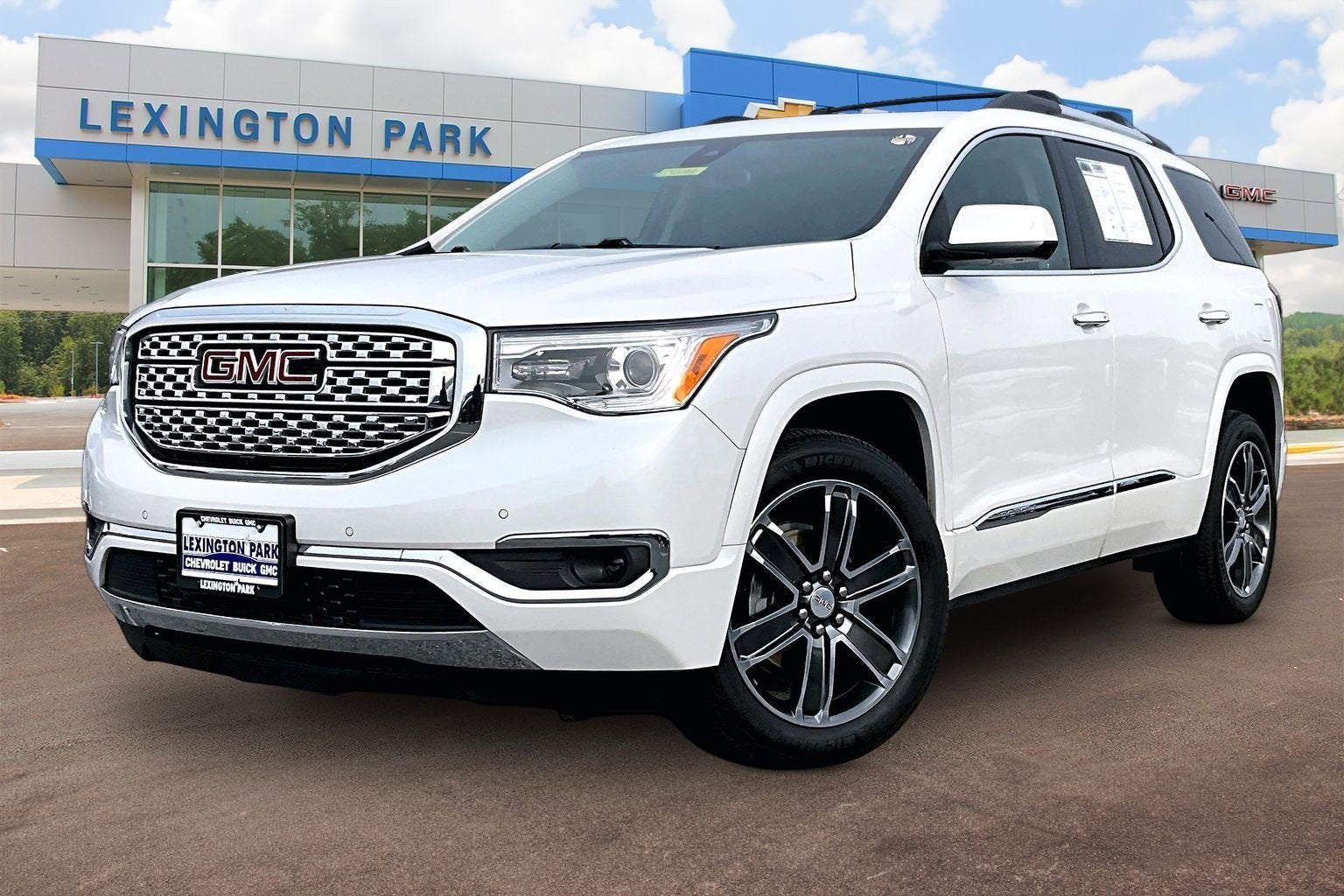 2019 GMC Acadia Denali