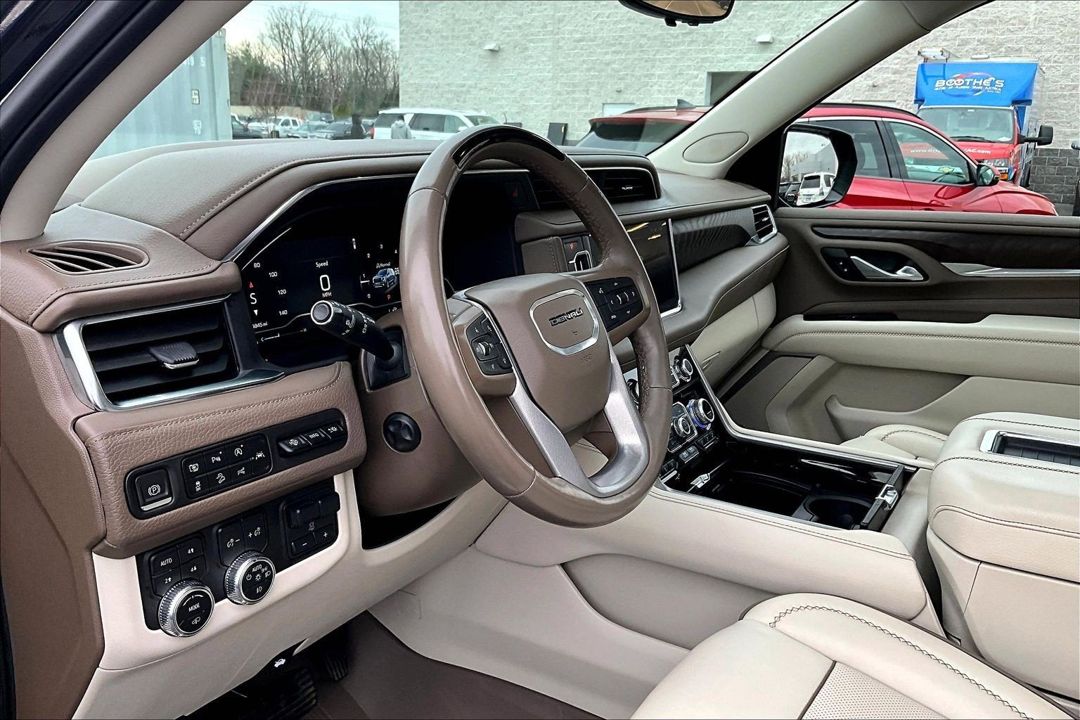 2023 GMC Yukon Denali