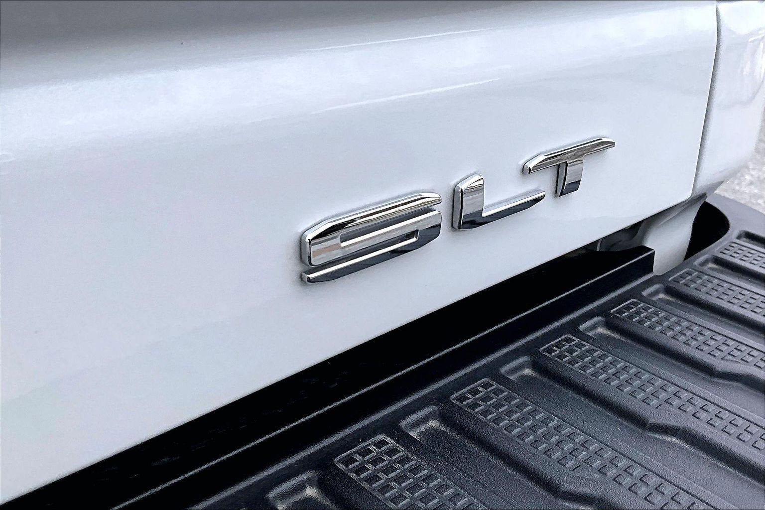 2025 GMC Sierra 3500 HD SLT