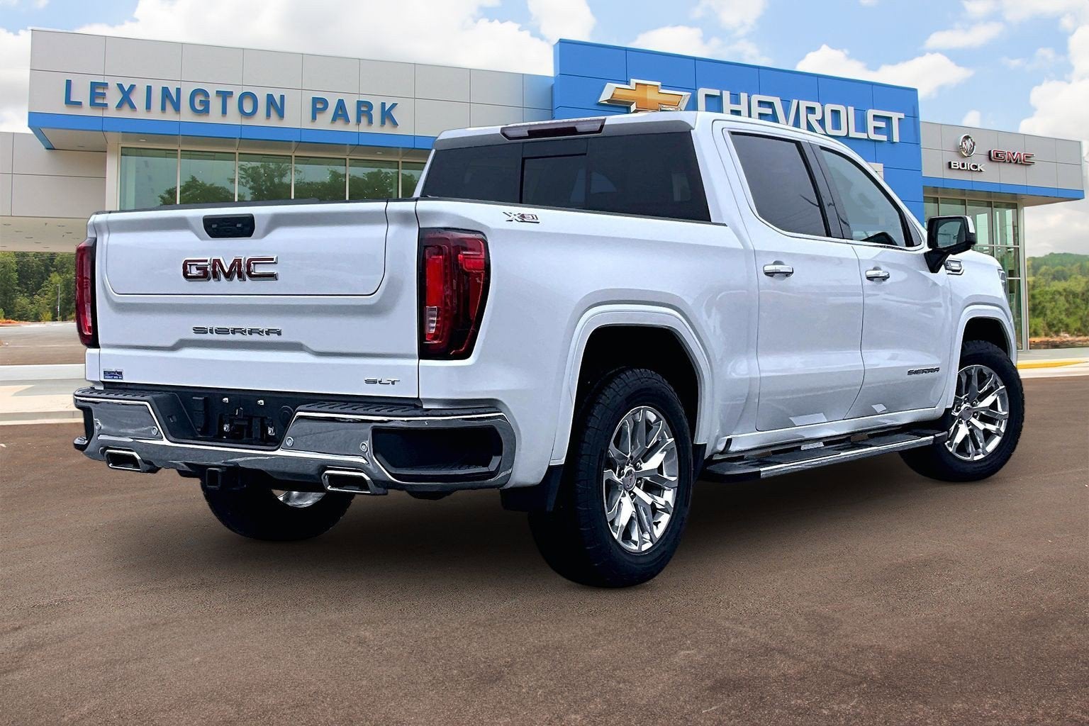 2022 GMC Sierra 1500 SLT