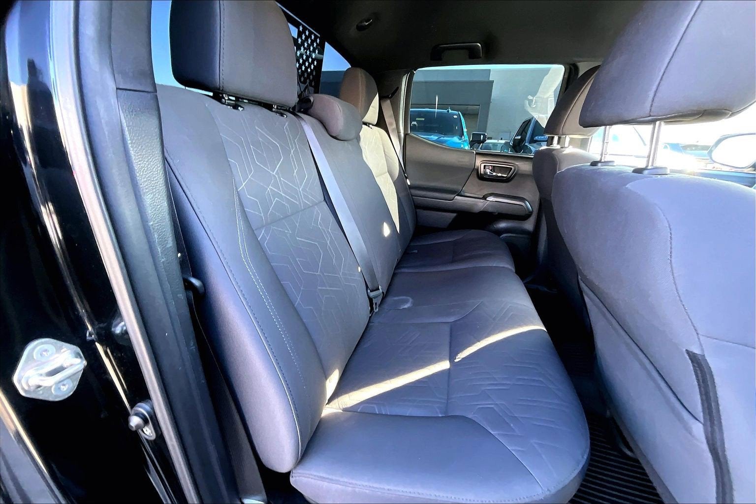 2019 Toyota Tacoma SR V6