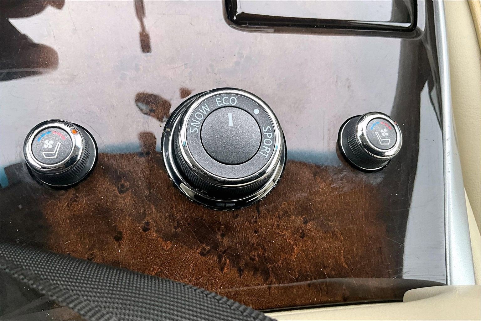 2015 INFINITI QX60 Base